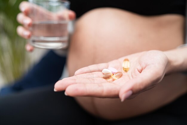 Choosing DHEA Supplements for Women